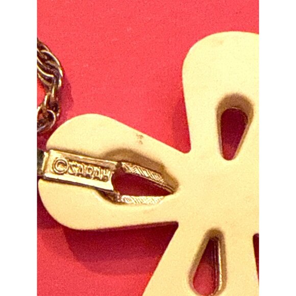 Sarah Coventry Gold-Tone Twisted Chain Necklace With Cream & Gold Cross Pendant - Picture 9 of 11